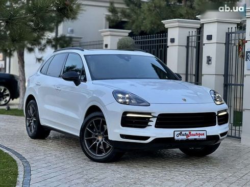 Porsche Cayenne 2018 - фото 21