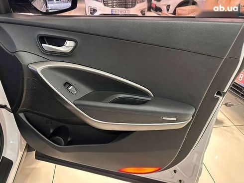 Hyundai Santa Fe 2016 - фото 24