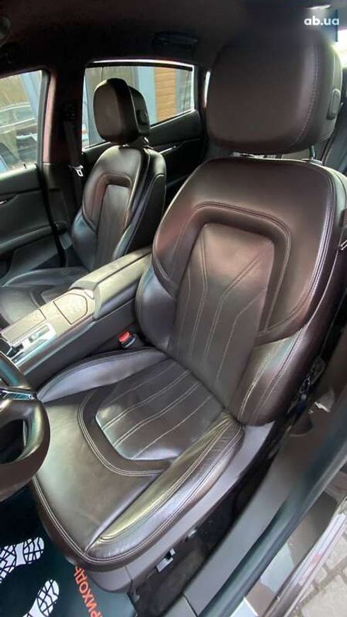 Maserati Quattroporte 2013 - фото 15