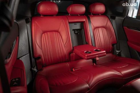 Maserati Levante 2017 - фото 28