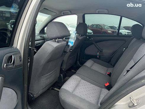 Skoda octavia tour 2008 коричневый - фото 30