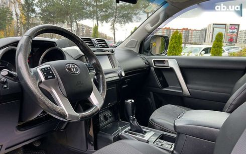 Toyota Land Cruiser Prado 2013 - фото 10