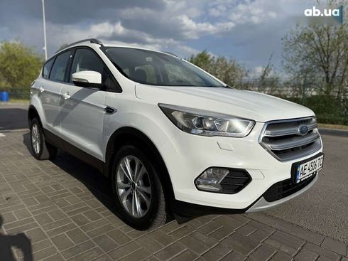 Ford Kuga 2019 - фото 8