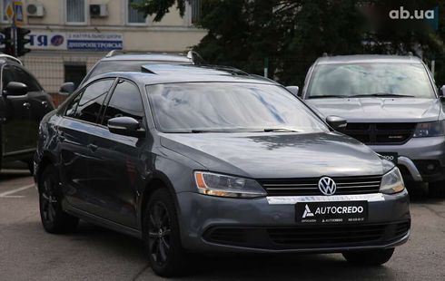 Volkswagen Jetta 2011 - фото 3