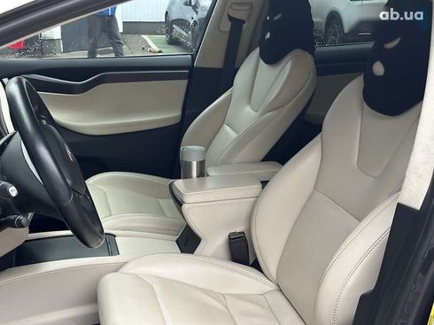 Tesla Model X 2018 - фото 12