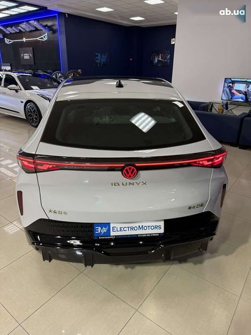 Volkswagen ID. Unyx 2025 - фото 10