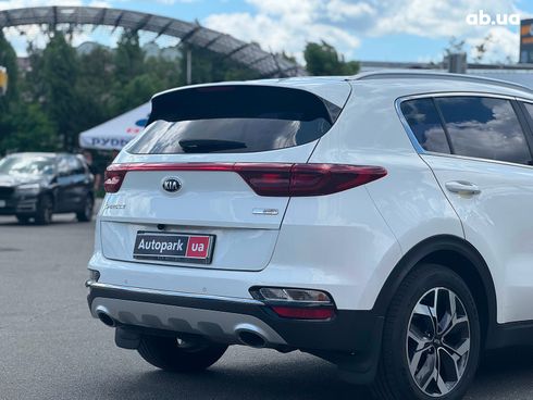 Kia Sportage 2018 белый - фото 11