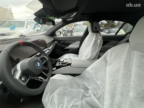 BMW i5 2024 - фото 33