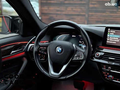 BMW 5 серия 2020 - фото 26