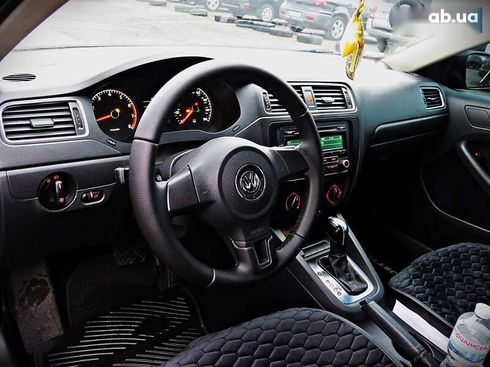 Volkswagen Jetta 2012 - фото 6