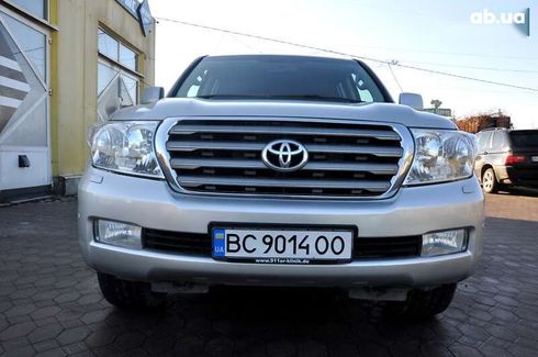 Toyota Land Cruiser 2008 - фото 2