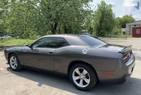 Dodge Challenger 2020 - фото 20