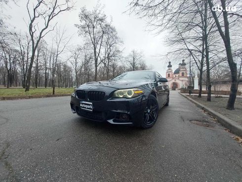 BMW 5 серия 2014 черный - фото 1