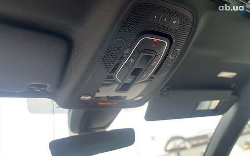 Audi A4 2019 - фото 22