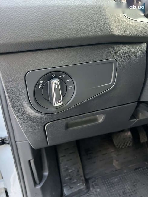 Volkswagen Tiguan 2018 - фото 11