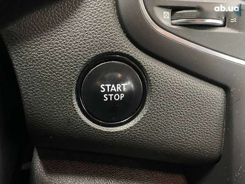 Renault Megane 2016 - фото 26