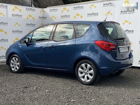 Opel Meriva 2015 - фото 26