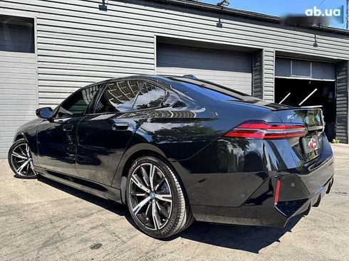 BMW i5 2024 - фото 12