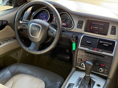 Audi Q7 2006 серый - фото 23