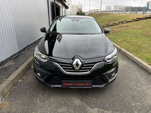 Renault Megane 2016 - фото 11