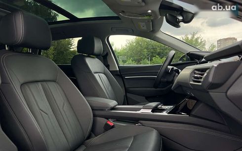 Audi Q8 e-tron 2024 - фото 10