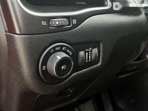 Jeep Cherokee 2018 - фото 19