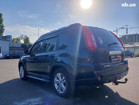 Nissan X-Trail 2013 черный - фото 7