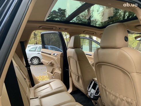 Porsche Cayenne 2011 синий - фото 18