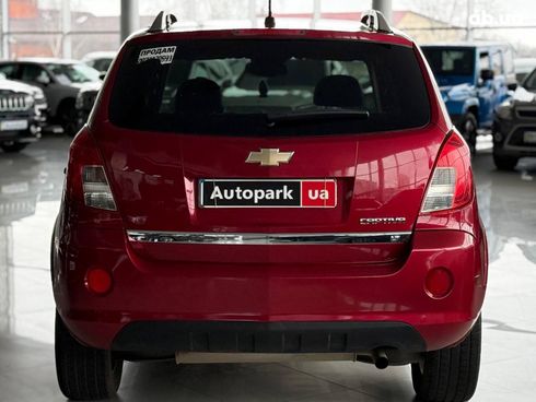 Chevrolet Captiva 2014 красный - фото 6