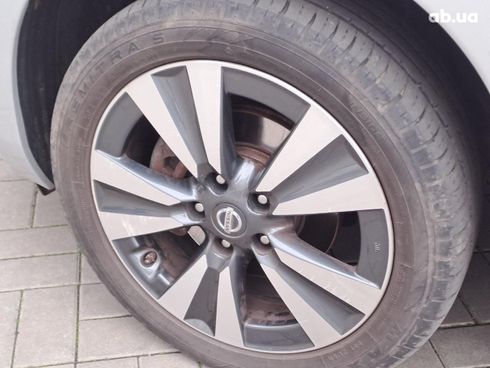 Nissan Leaf 2012 серый - фото 21