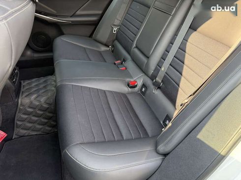 Lexus IS 2013 - фото 27