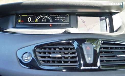 Renault Scenic 2013 - фото 27