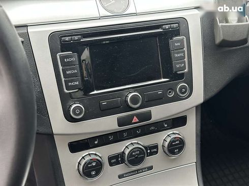 Volkswagen Passat 2013 - фото 21