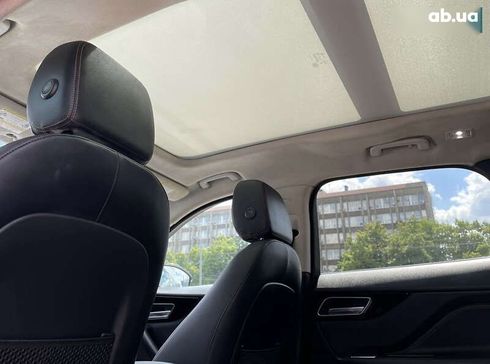 Jaguar F-Pace 2019 - фото 18