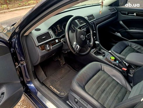 Volkswagen Passat 2014 синий - фото 3