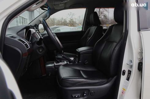 Toyota Land Cruiser Prado 2013 - фото 9