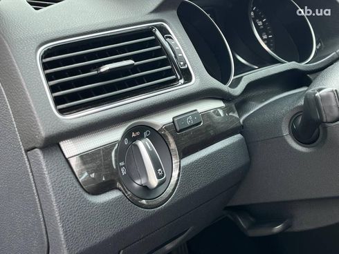 Volkswagen passat b8 2018 серый - фото 17