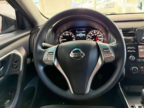 Nissan Altima 2015 - фото 21
