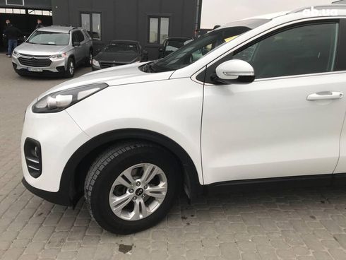 Kia Sportage 2017 белый - фото 4