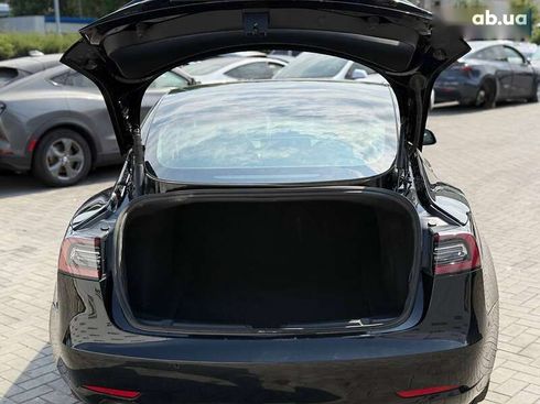 Tesla Model 3 2022 - фото 9