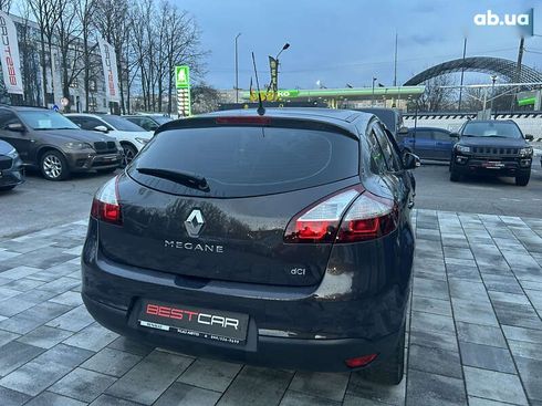 Renault Megane 2015 - фото 9