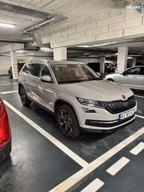 Skoda Kodiaq 2021 - фото 16