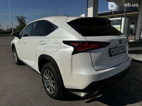 Lexus NX 2019 - фото 11