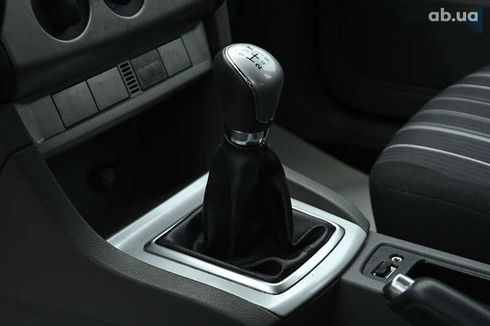 Ford Focus 2009 - фото 16