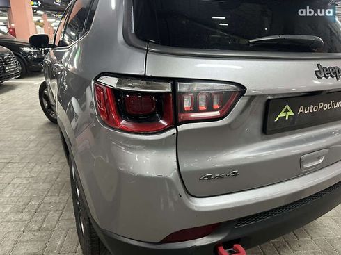 Jeep Compass 2017 - фото 6