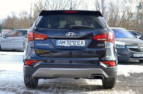 Hyundai Santa Fe 2017 - фото 14