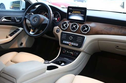 Mercedes-Benz GLA-Класс 2018 - фото 12