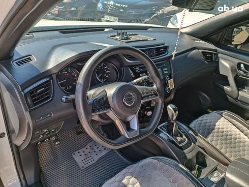 Nissan Rogue 2017 белый - фото 16