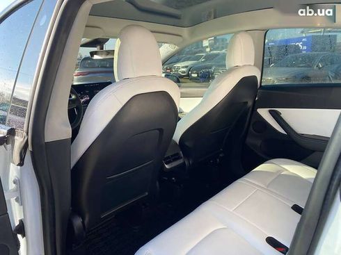 Tesla Model Y 2021 - фото 19