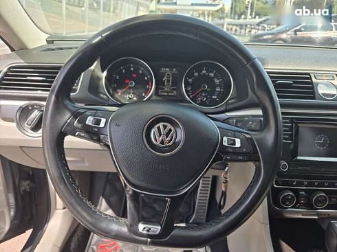 Volkswagen Passat 2016 - фото 19
